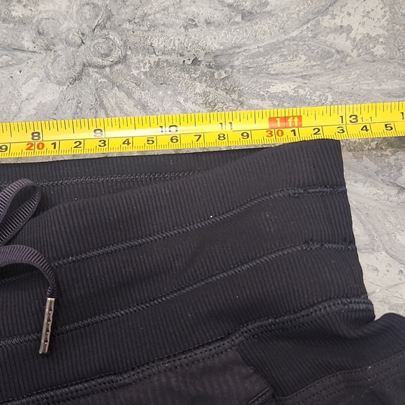 Lululemon Dance Studio Drawstring Pant III *Unlined Black Size 4 - Picture 15 of 16